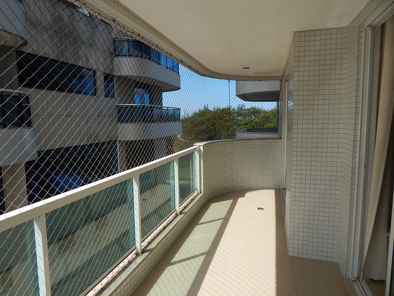 Lindo Apartamento 3 quartos em prédio frente p/Mar - CF33
