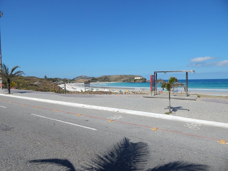 Lindo e bem localizado 3 quartos de frente p/ Mar - Praia do