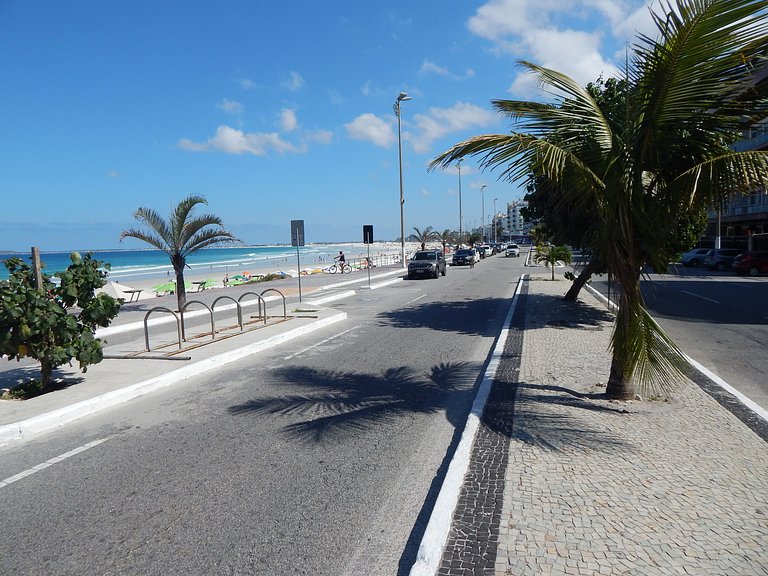 Lindo e bem localizado 3 quartos de frente p/ Mar - Praia do