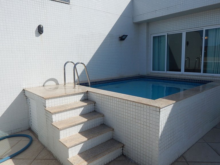 Cobertura de Luxo com Piscina e churrasqueira na Praia do Fo