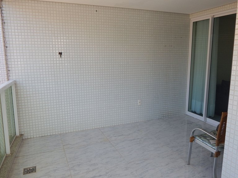 Cobertura de Luxo com Piscina e churrasqueira na Praia do Fo
