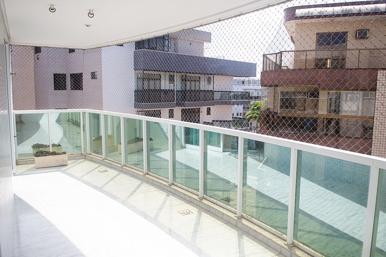 Cobertura de Luxo com Piscina e churrasqueira na Praia do Fo