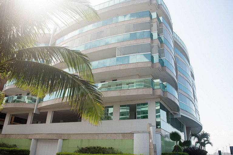 Cobertura de Luxo com Piscina e churrasqueira na Praia do Fo