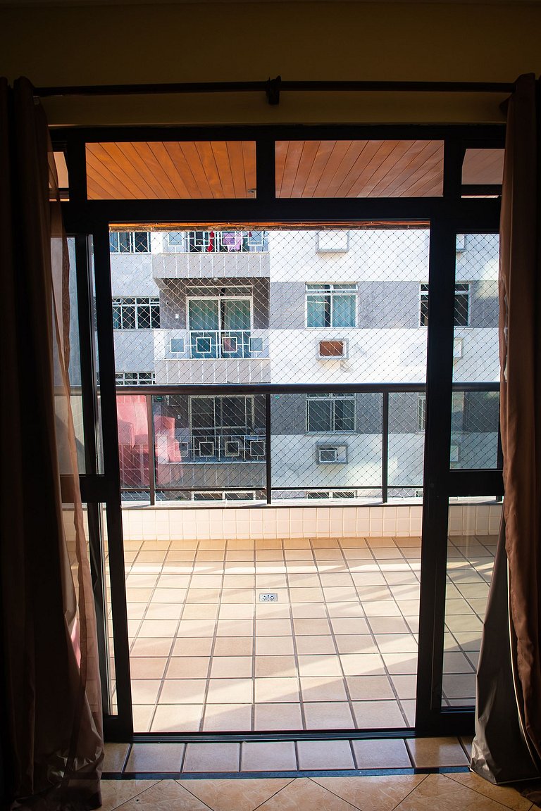 Confortável e bem localizado 3 Quartos na Praia do Forte - C