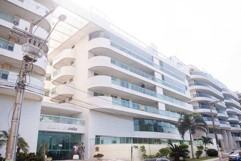 Apartamento Alto Luxo com 4 quartos em prédio de frente p/Ma