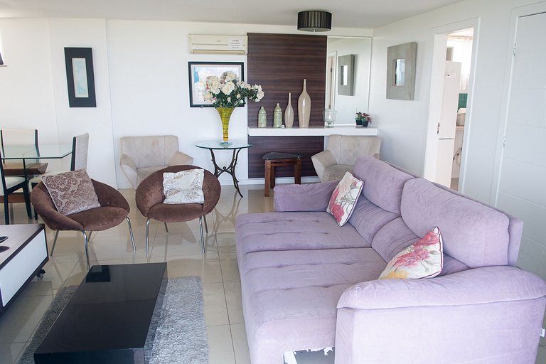 Apartamento Alto Luxo com 4 quartos em prédio de frente p/Ma
