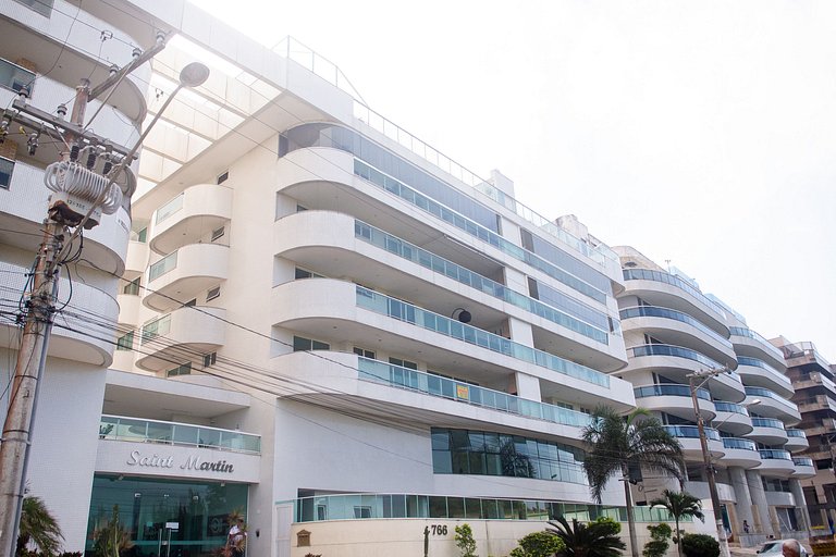 Apartamento Alto Luxo com 4 quartos em prédio de frente p/Ma