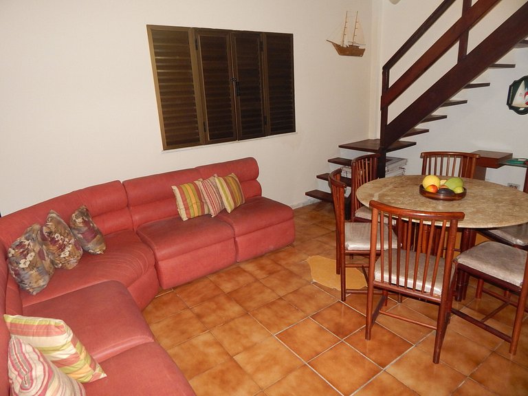 Espaçosa Cobertura duplex 4 Qts na Praia do Forte