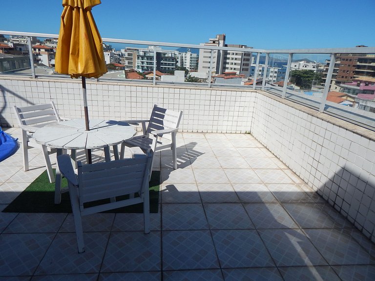 5 min a pé da Praia do Forte - Cobertura Duplex com Terraço