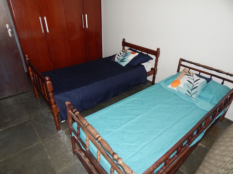 5 min a pé da Praia do Forte - Cobertura Duplex com Terraço