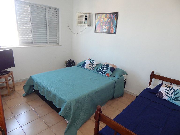5 min a pé da Praia do Forte - Cobertura Duplex com Terraço
