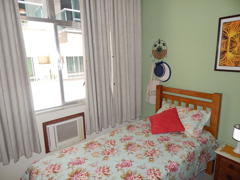 Apartamento na Praia do Forte 2 minutos a pé