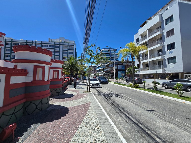 Apto na Praia do Forte - 2 Qts frente ao Bombeiro
