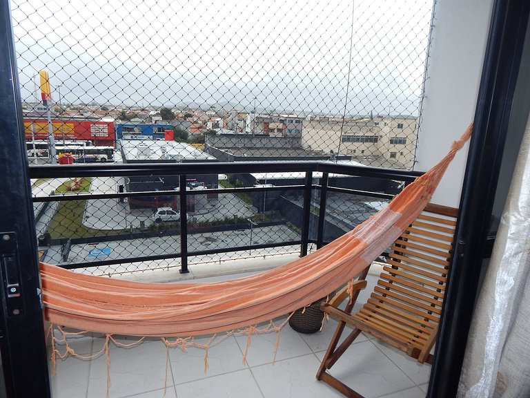 Apartamento de 2 quartos com varanda e ar - CF57