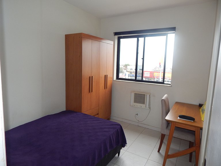Apartamento de 2 quartos com varanda e ar - CF57