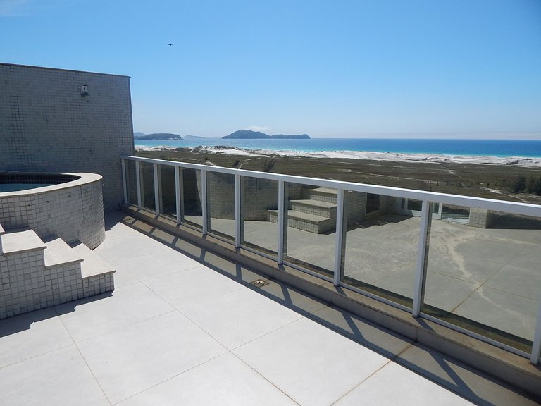 Cobertura Cinematográfica com Piscina vista mar