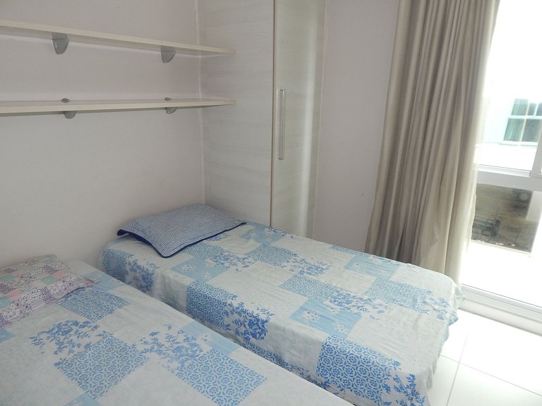 Vista incrível para o mar - apto 2 quartos com área de lazer